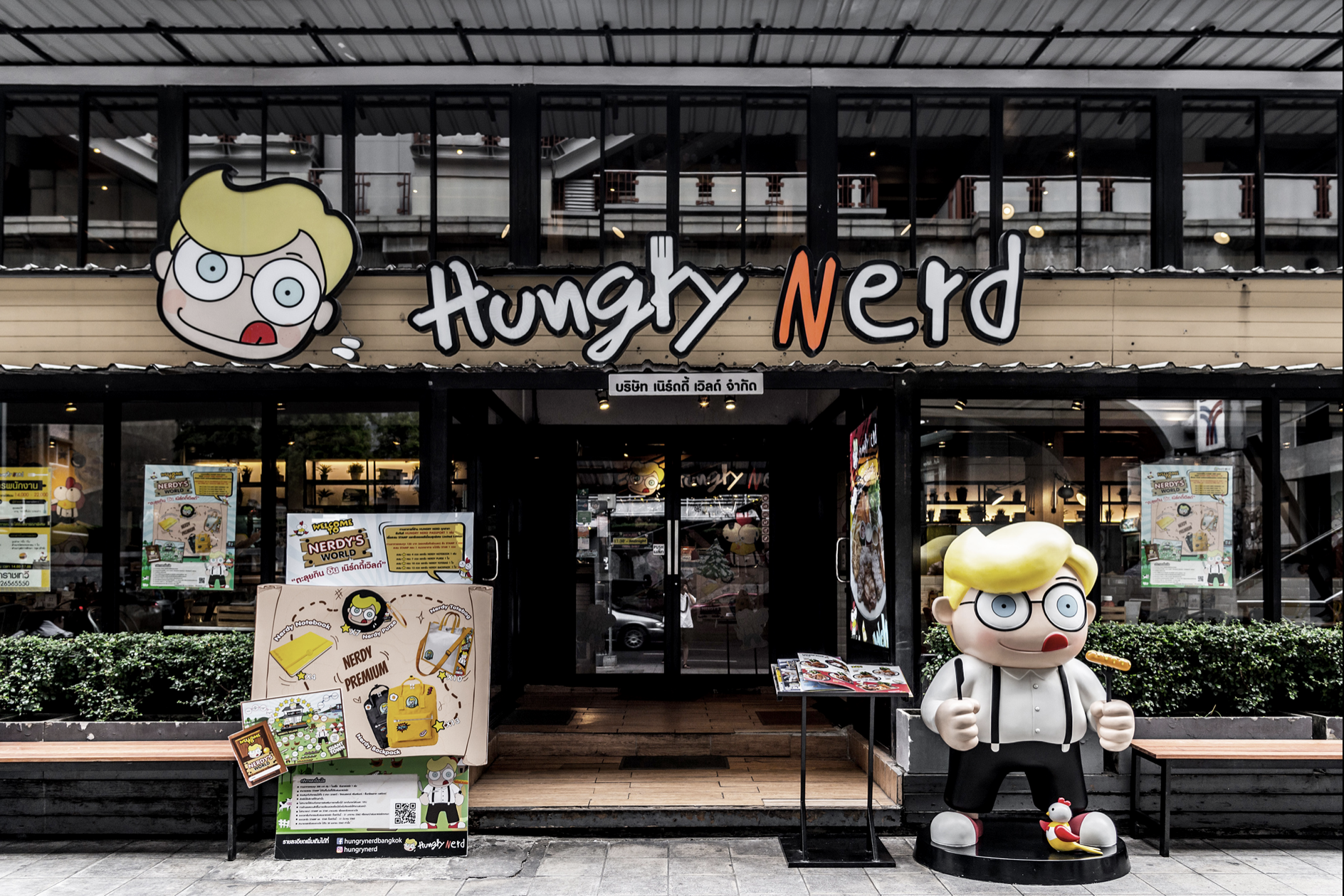 Hungry Nerd, a delicious and affordable steak restaurant in Ratchathewi, Bangkok